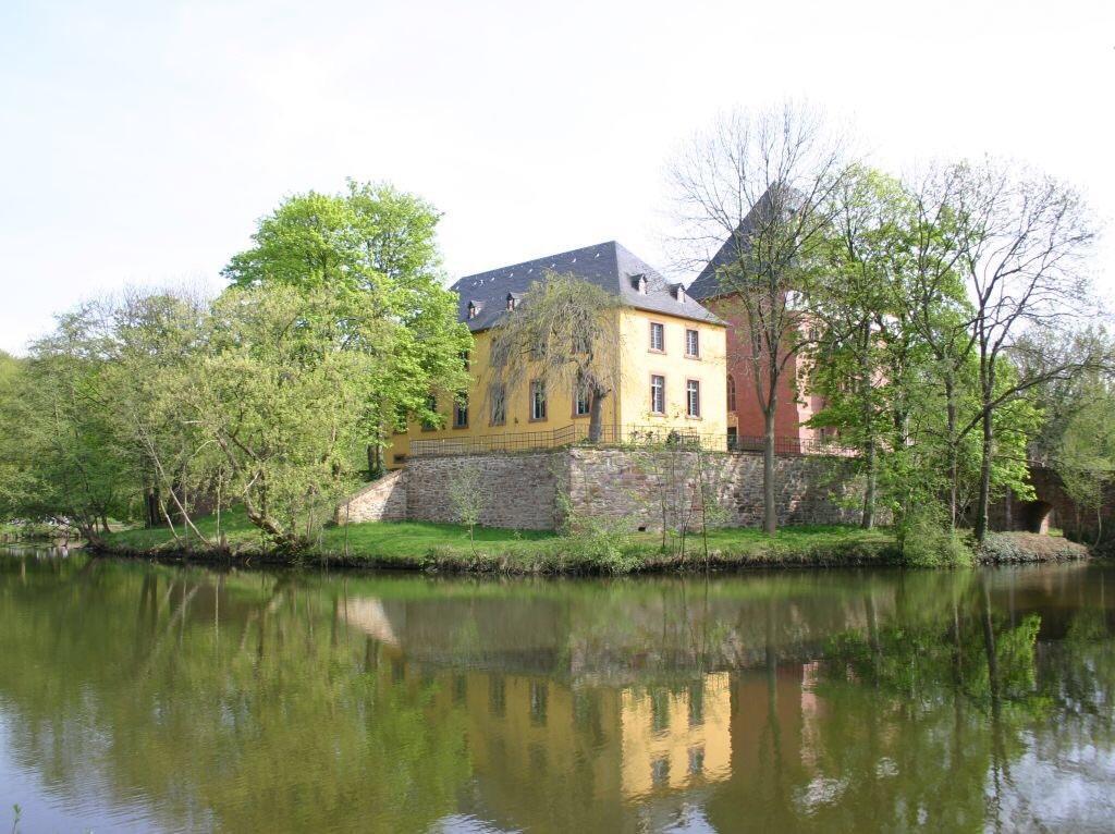 Gaestehaus Peterhoff Birresdorf Eksteriør billede